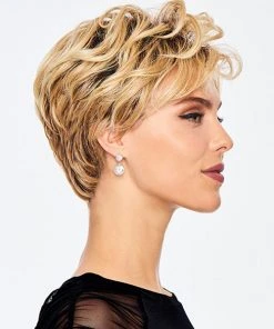 Chic Wavy | Synthetic Wig By Hairdo